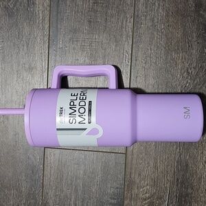 Simple Modern 40oz. Purple Tumbler with Handle New With Tags